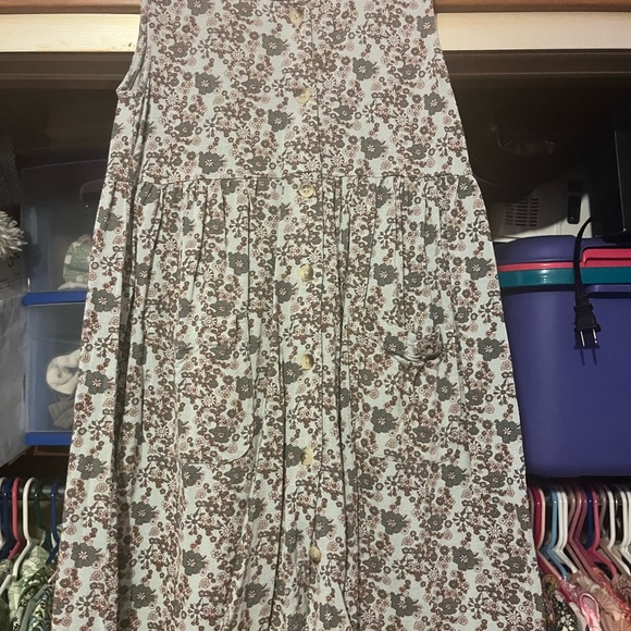 kate quinn Other - Kate Quinn 4t Ditsy Floral Dress